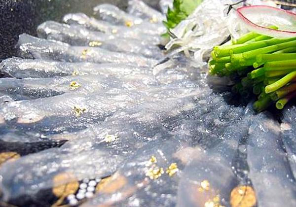 ÅߤÎÌ£³Ð¡Ö¤Õ¤°¡×¿·Á¯¤Ê³¤»ºÊª¤¬¿©¤Ù¤é¤ì¤ë¤³¤È¤ÇÍ̾¤Ê³ø»³¡£º£²ó¤Ï½Ü¤ÎÌ£³Ð¤òµá¤á¡Ö³¤±ÀÂæ¡×¤Ë¤¢¤ë¡Ö¥¯¥à¥¹¥Ý¥Ã¥¯¥Ã ³¤±ÀÂæÅ¹¡×¤Ç¤Õ¤°¤Î¥Õ¥ë¥³¡¼¥¹ÎÁÍý¤ò´®Ç½¤·¤Æ¤¤¤¿¤À¤¤Þ¤¹¡ª¤³¤Î¤ªÅ¹¤Ï¥ß¥·¥å¥é¥ó¤Î¡Ö¥»¥ì¥¯¥Æ¥£¥Ã¥É¥ì¥¹¥È¥é¥ó¡×¤È¤·¤Æ¤â·ÇºÜ¤µ¤ì¤Æ¤¤¤ë̾Ź¤Ç¤â¤¢¤ê¤Þ¤¹¡£¢¨¥ß¥·¥å¥é¥ó¥¬¥¤¥É¥½¥¦¥ë¡õ³ø»³2024 ¢¨ÎÁÍý¼Ì¿¿¤Ï2¿ÍÁ°