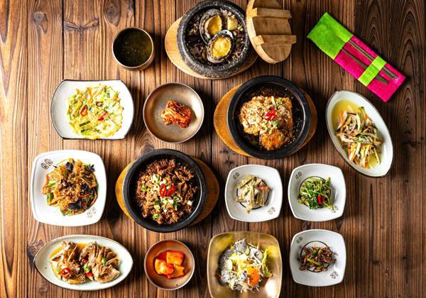 ��Ź��̾���֥�����ספϡ�������礭�������á�ȤȤ���������̣�ǡ��塹Ĺ�ˤ�����ܲȤȤ�����̣�Ǥ�������ʴڹ���å���̱��Ĵ�Υ���ƥꥢ����ǿ������ڤ����쥹�ȥ��ǥ���ӳ����꿩�򤴾�̣���������꿩�Ȥ��Ҳ𤷤��Τϡ��ڹ�Ǥϥѥ����(�ں�)����¿���¤��꿩�����֥������롣�ᥤ��Υ���ӳ��Ӥ�ĺ�������ˤϡ֤⤦��ʢ���äѤ����פˤʤ�ޤ��ΤǾ������Ŀ���ʥѥ����򤪳ڤ��ߤ����������������̿���2����