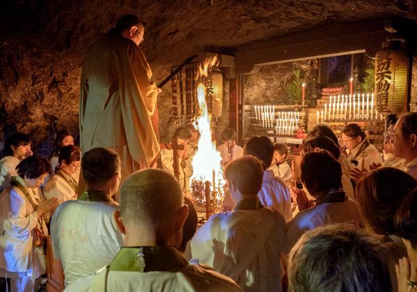 ��Ʀ���������ͤȤᤰ�� ��Ʀ�����ư�ޤ���