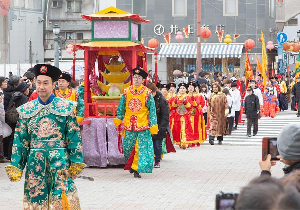 ڹѥ졼ɡ14()21()šīιȹĹ˳ؽФ̱Ȱ˿ǯˤͻҤƸѥ졼ɤǯͭ̾ͤб餹ǤΤƤޤʢ᡼ / ̿:Ĺ긩ѸϢ