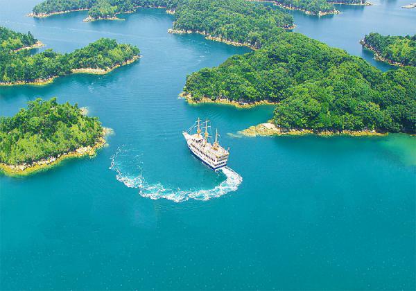 �ڶ彽����ͷ�������缫����¤��Ф��������¿�������ǿ鿧�γ���̥�����ޤ����ʢ����᡽����