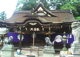 Ȭ2